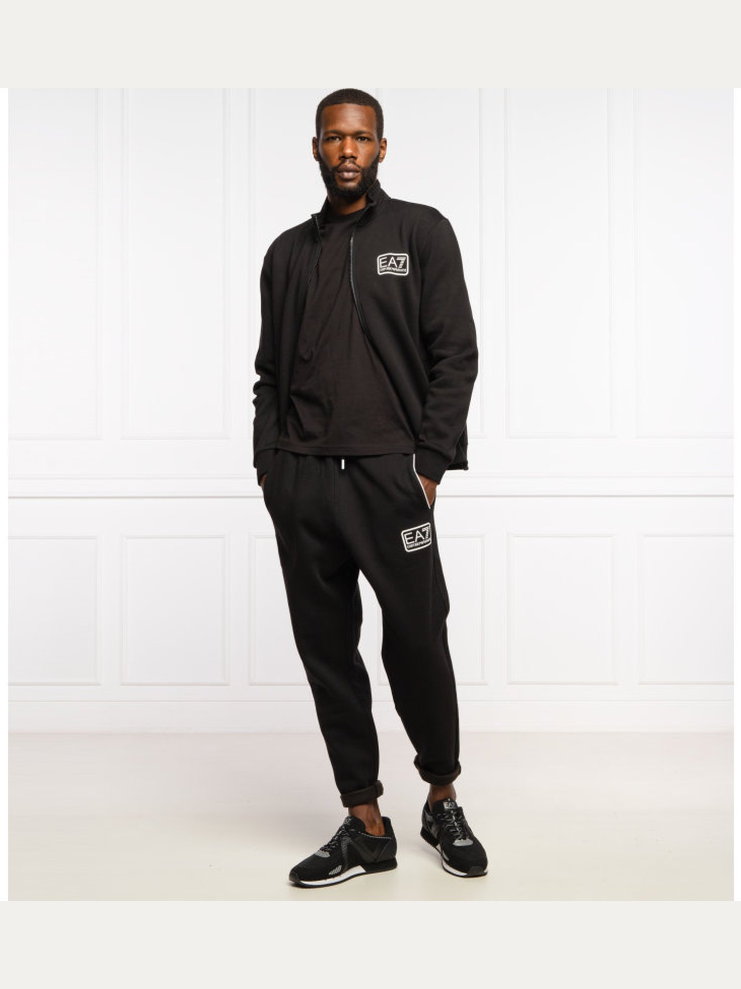 TUTA EMPORIO ARMANI EA7  Tg. S 6KPV67PJ07Z 1200 NERO